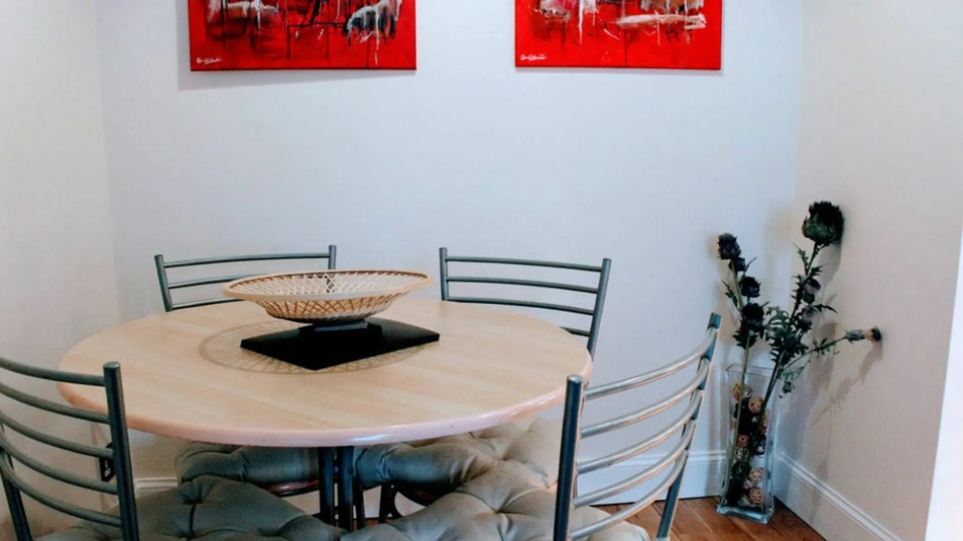 1 Bedroom Apartment In Leafy Morningside Edynburg